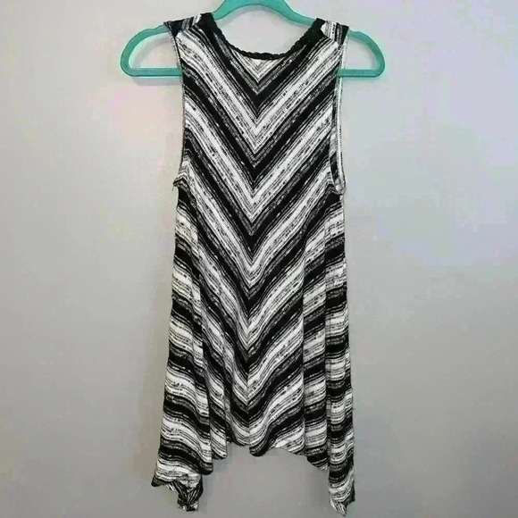 EUC Anthropologie Meadow Rue Sian Trapeze Knit Sleeveless Top Size Small - Picture 4 of 6